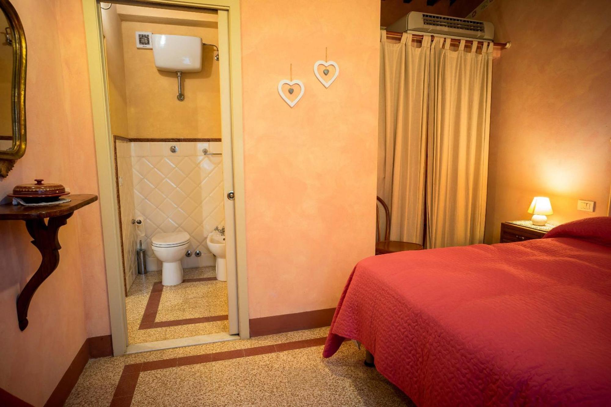 Marta Guest House Lucca Room photo