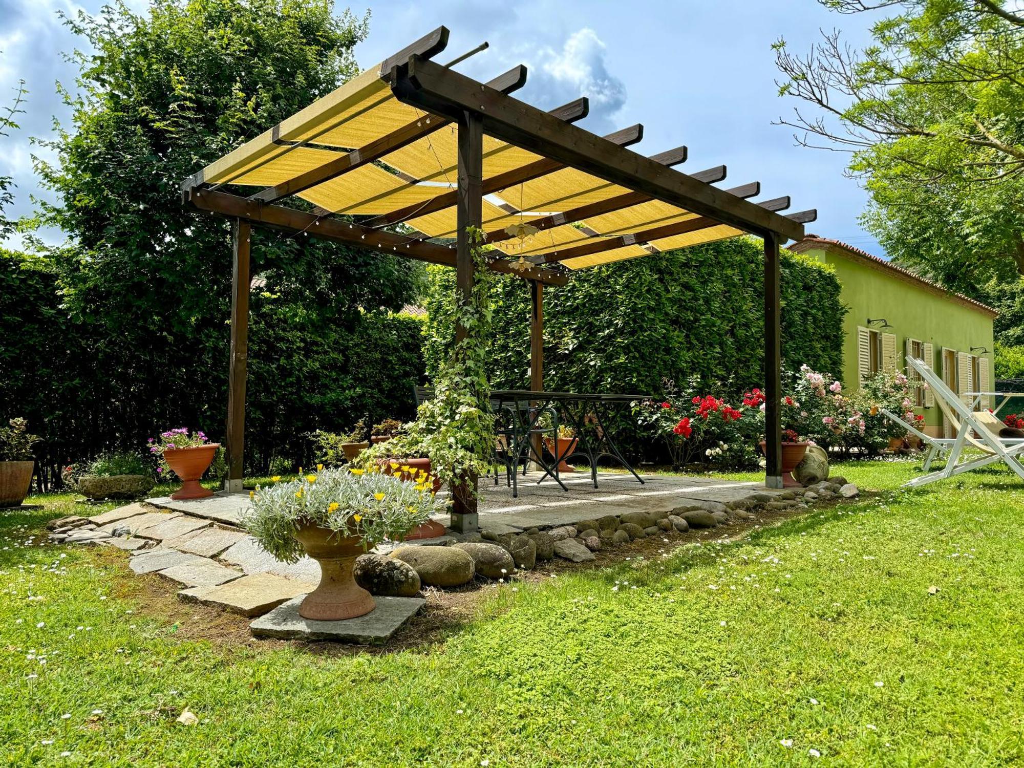 Marta Guest House Lucca Exterior photo